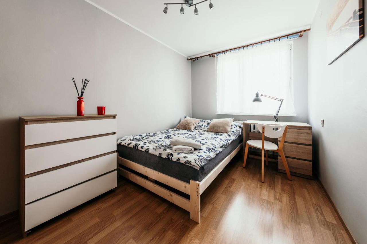 Spacious 3 Bedroom Apartament Near Olivia Business Center グダニスク エクステリア 写真
